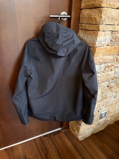 Vodeodolna bunda prechodná, quechua,158