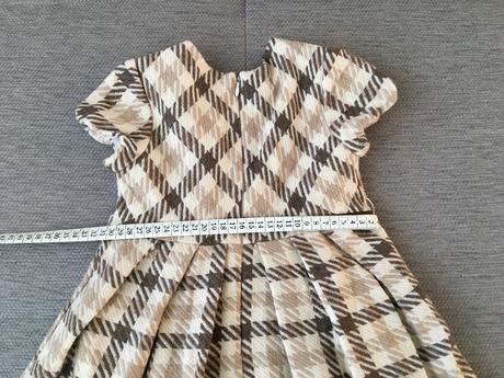 Šaty s bolerkami, 104–116