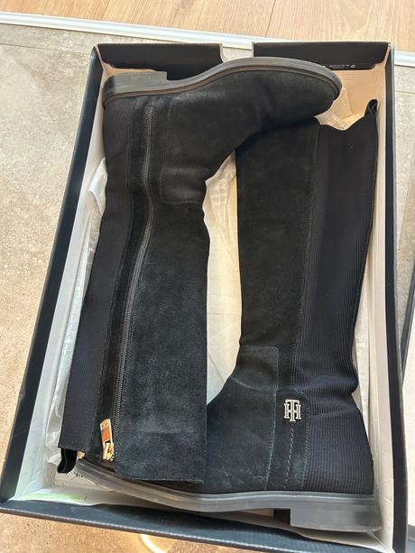Kožené semišové čižmy, tommy hilfiger,38