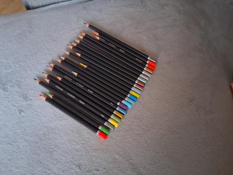 Ceruzka pastelka farba 22 kusov, 
