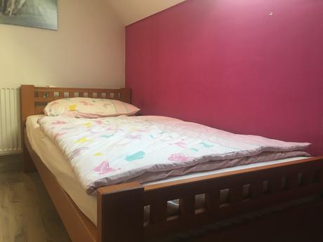 Postele, šírka (cm): 90,dĺžka (cm): 200