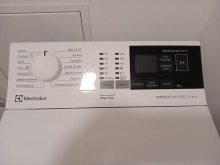 Top stav úzka zvrchu plnená práčka electrolux, electrolux