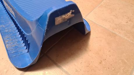 Penguin plast sánky do 35kg,