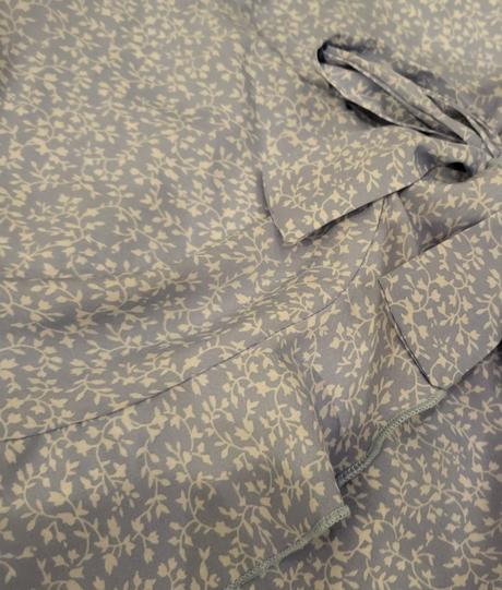 140/146 krásne dievčenské šaty, 140