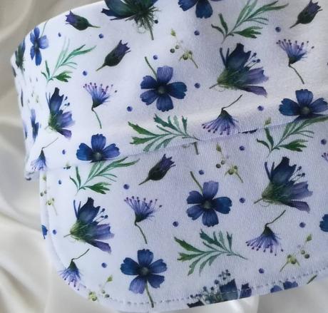 Čelenka úpletová so šiltom, vzorovaná, 