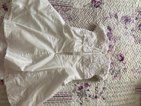 Slávnostné šaty, 110