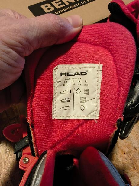 Korčule na ľad, 30