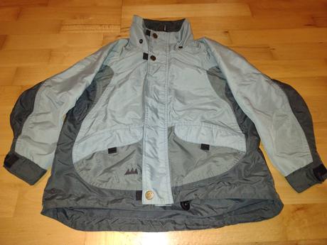 Nepremokavá bunda, 116