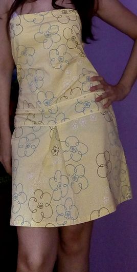 Žlté kvetové šaty, m