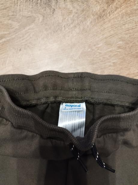 Tepláky zn. mayoral v. 116, mayoral,116