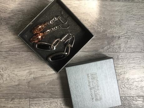 2 x mooby code nausnice,