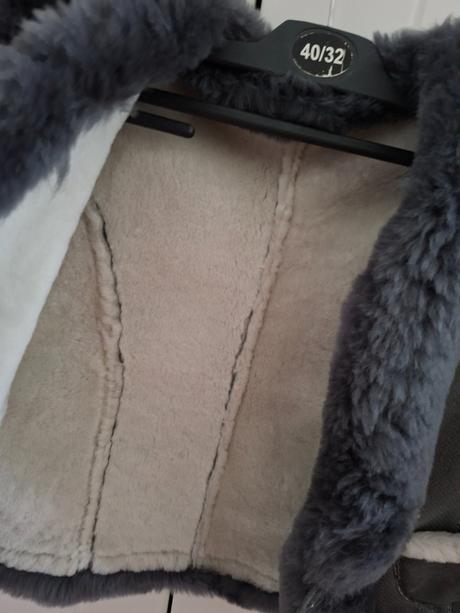 Kožušinková vesta, 116