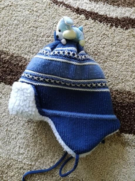 Veľmi teplá čiapka, 80