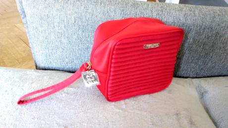 Kabelka taška taštička ba dior armani lancôme nové, armani