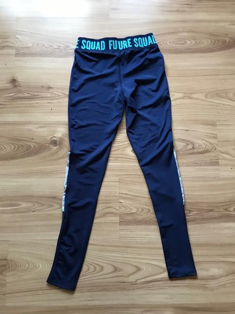 Športové leginy, 152