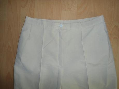 Kremove 3/4-ove nohavice, 36