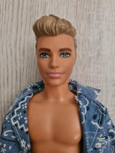 2x mattel ken,