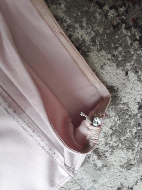 Tehotenska sukna, 38