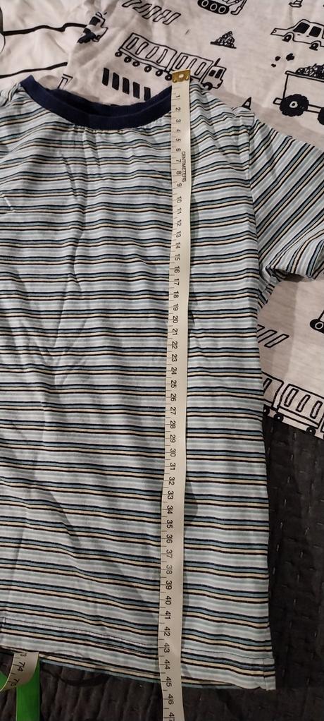 Tričká na 6-7 rokov, 122