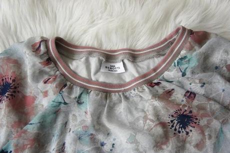 Blúzka s kvetinovou potlačou zn.gina benotti, gina,l