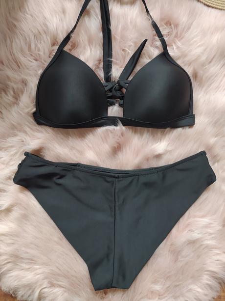 Čierne dvojdielne plavky, m