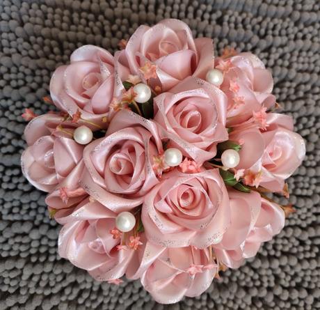 Ružový box na všetky príležitosti, 