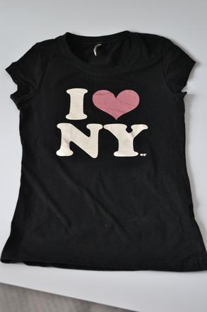 Čierne tričko s, s