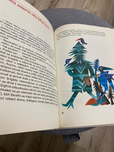 Ervin lázár stará retro knihy sedemhlavá víla,