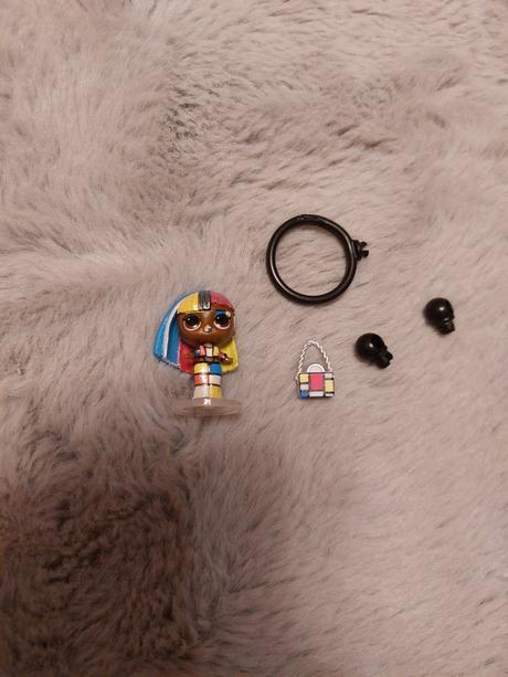 Malá lol s domčekom, 