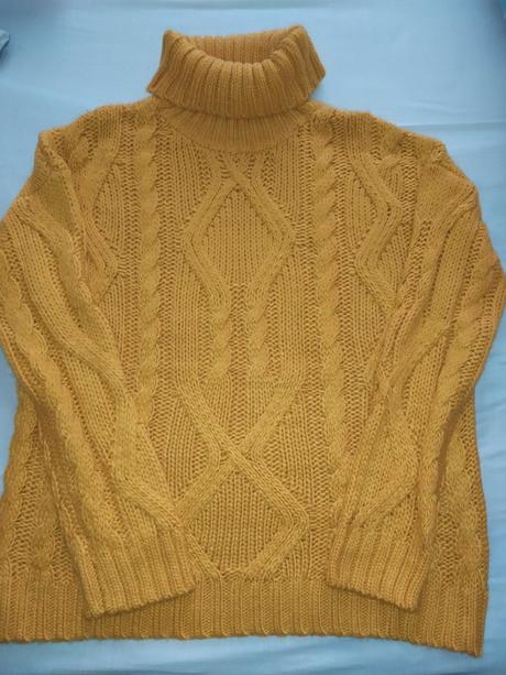 Pulover, gate,40