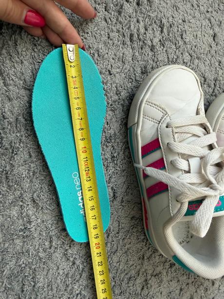 Biele tenisky adidas v.31, adidas,31