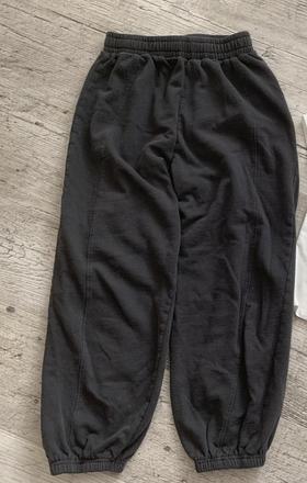 Teplaky vel 152, sinsay,152