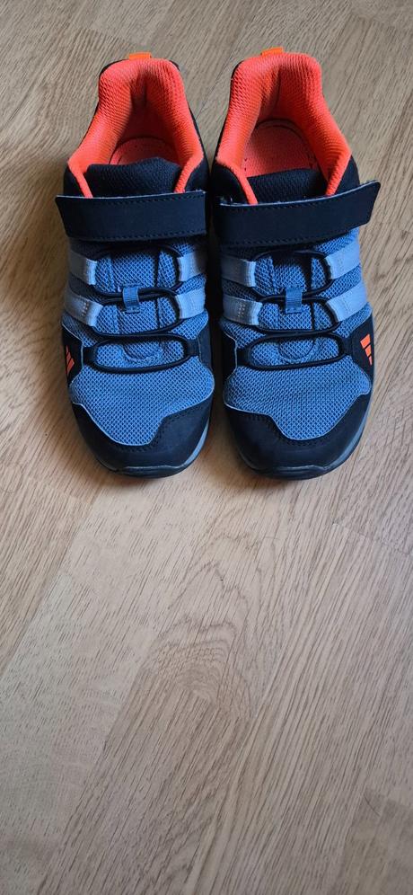Trekove adidas, adidas,34