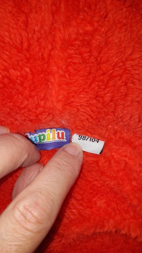 Sveter podsity v.104, lupilu,104