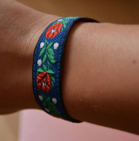 Folklórny, ľudový náramok, vyšívaný, unisex, 