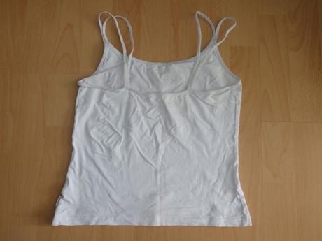 Biele dievcenske tielko, 152