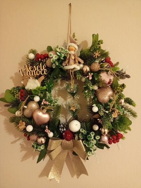 Vianočný veniec - ručná práca, 