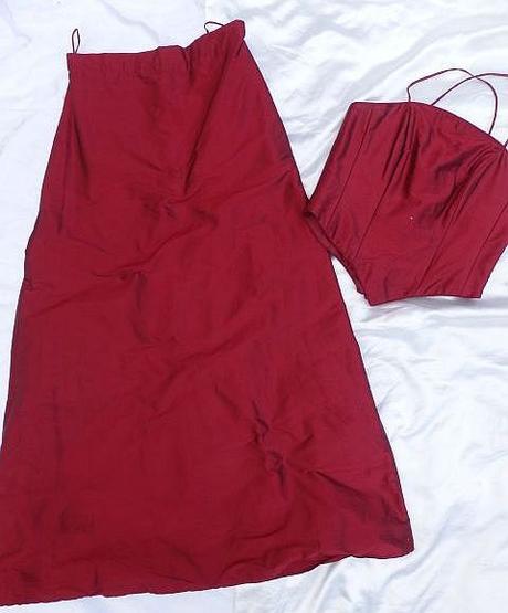 Velmi pekny kostym na spoločensku udalost, 38