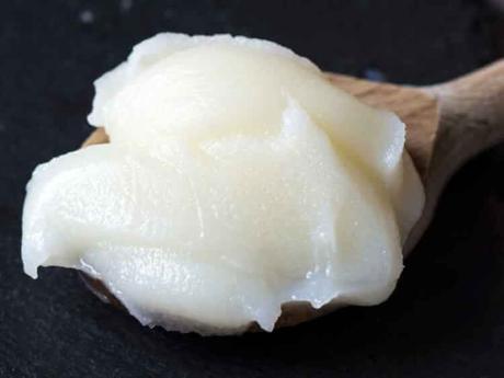 Domáca bravčová masť,