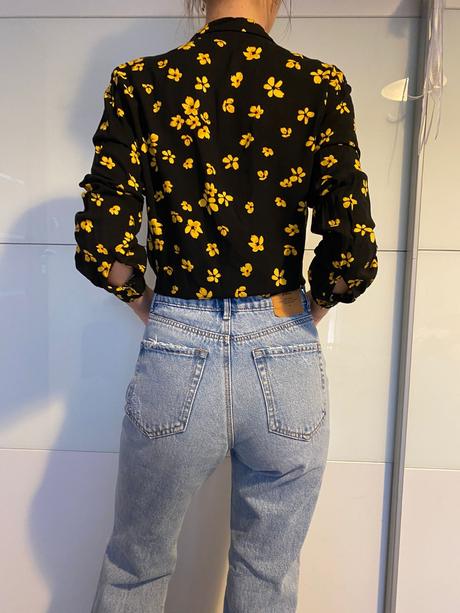 Kvetinková blúzka, 36