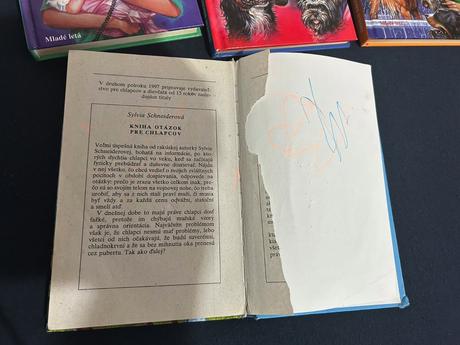 Sada 4 ks knižiek zo série sedem labiek za penny, 