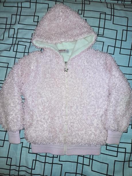 Hrubá kozusinova bundička, 116