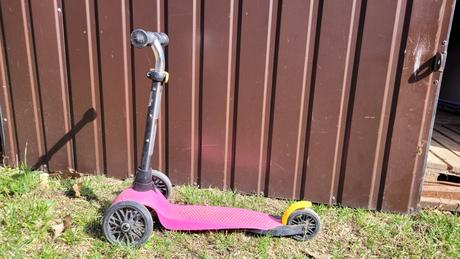 Kolobežka s 3 kolesami playtive, 