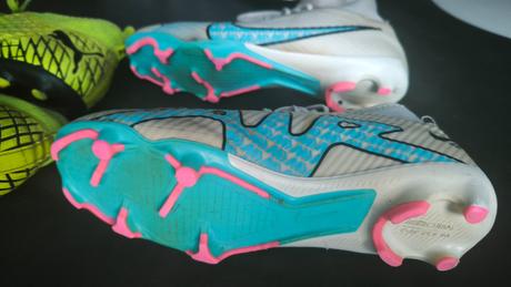 Kvalitné kožené kopačky puma future,nike mercurial, puma,42