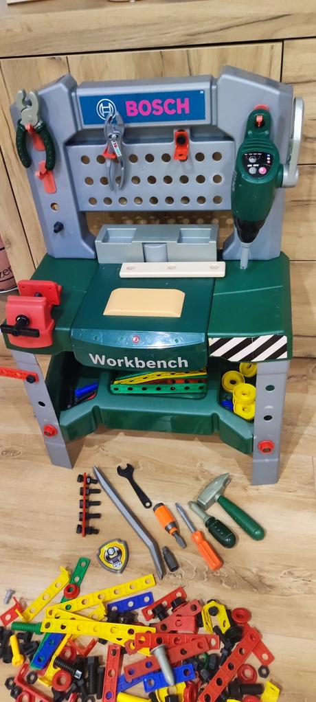 Pracovný detský stôl / dielňa bosch,