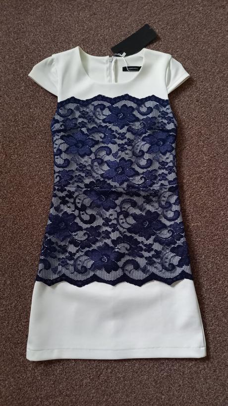 Krásne šaty s visačkou, xs