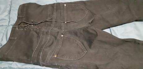 Dámske rifle z vysokym pasom, 30