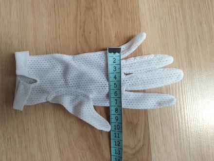 Rukavice ku kostýmu,