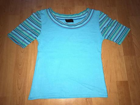 Modré elastické tričko, s