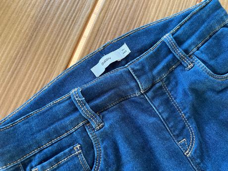 Jegginsy guppy 146cm, 146